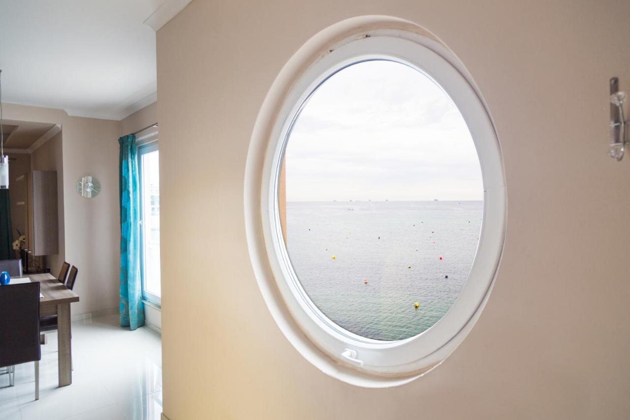 Riviera Holiday Apartments - Seafront - Wifi 마르사스칼라 외부 사진