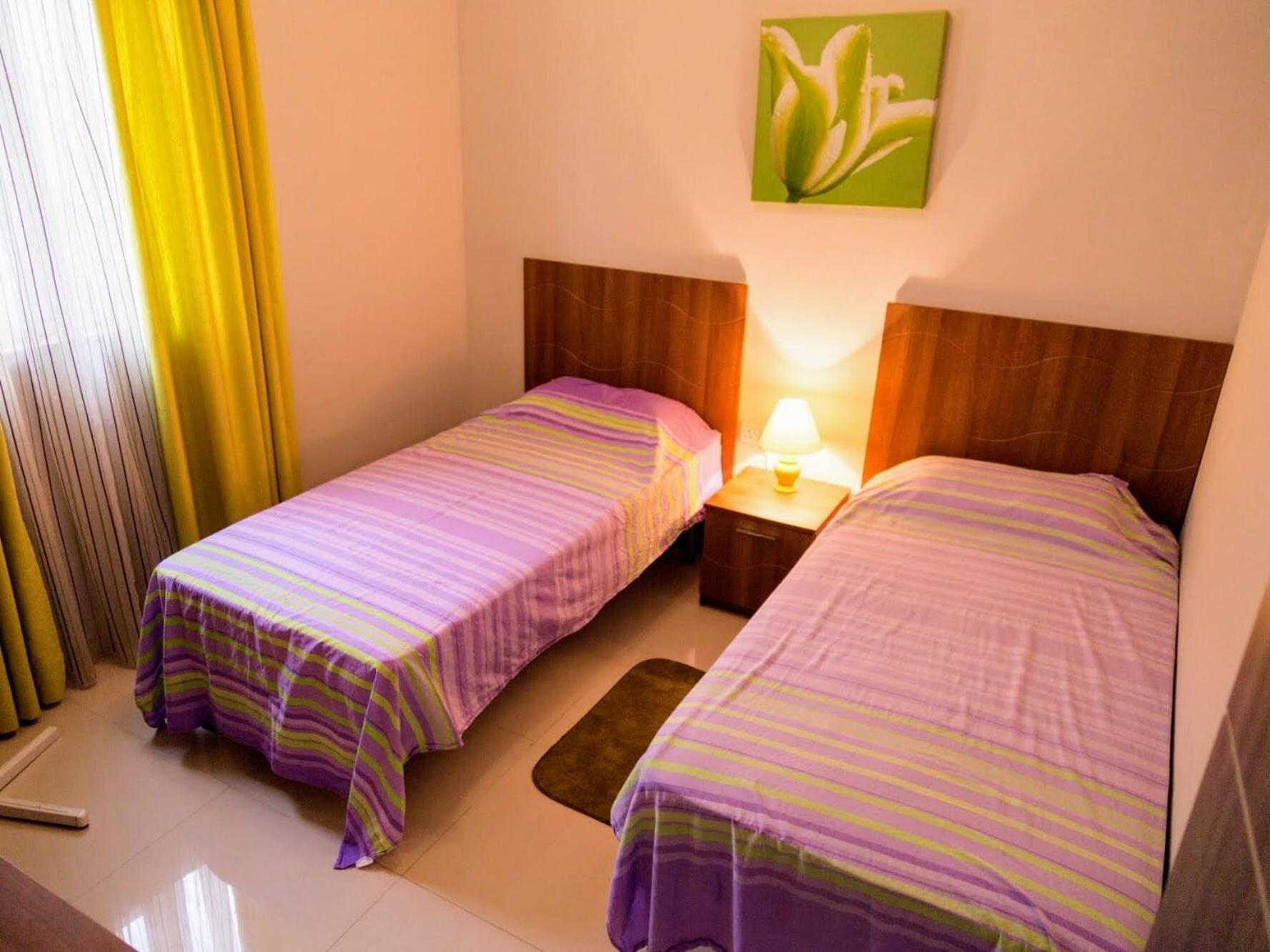 Riviera Holiday Apartments - Seafront - Wifi 마르사스칼라 객실 사진